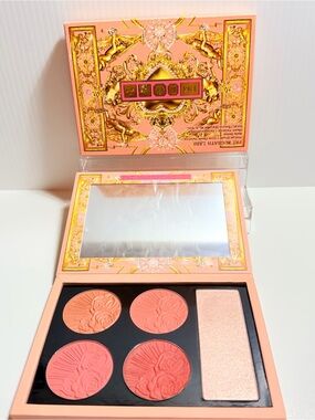 Pat McGrath labs divine Venus glow cheek palette NEW